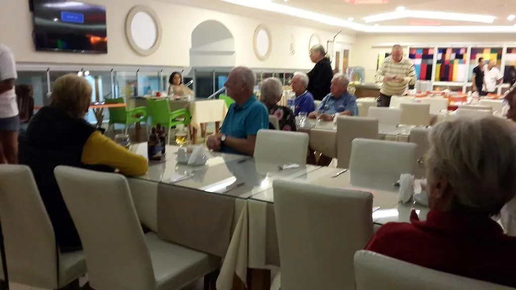 **  Hotel Berlin Fethiye Turecko